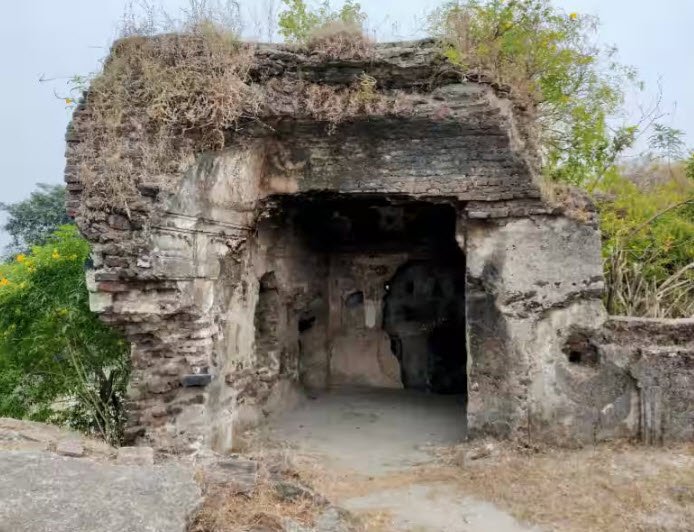 Sangram Durg, Pune, Maharashtra, India